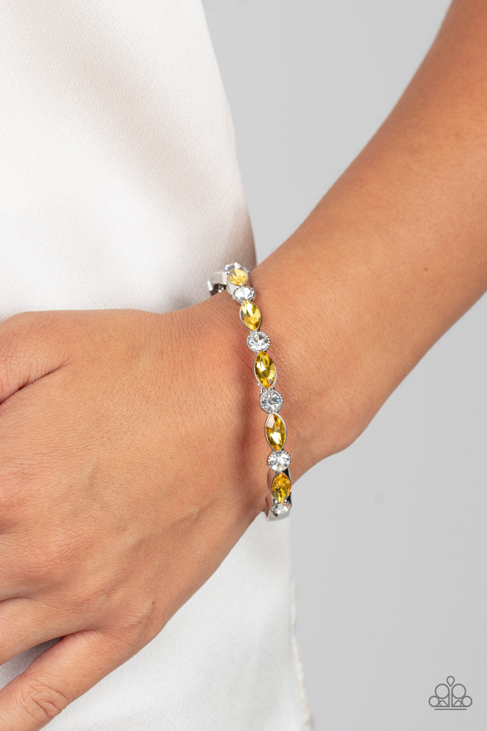 Petitely Powerhouse Yellow