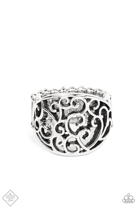 Paparazzi Dreamy Date Night - Silver